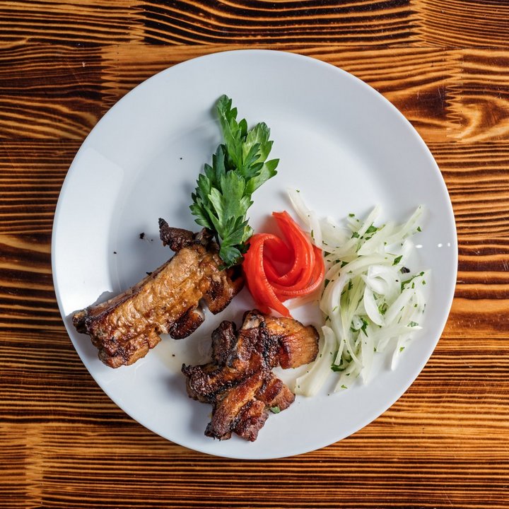Шашлык из свинины «рёбрышки» – Шашлычный дом «Мангал-Хаус» – Блюда на углях от профессиональных поваров из Армении